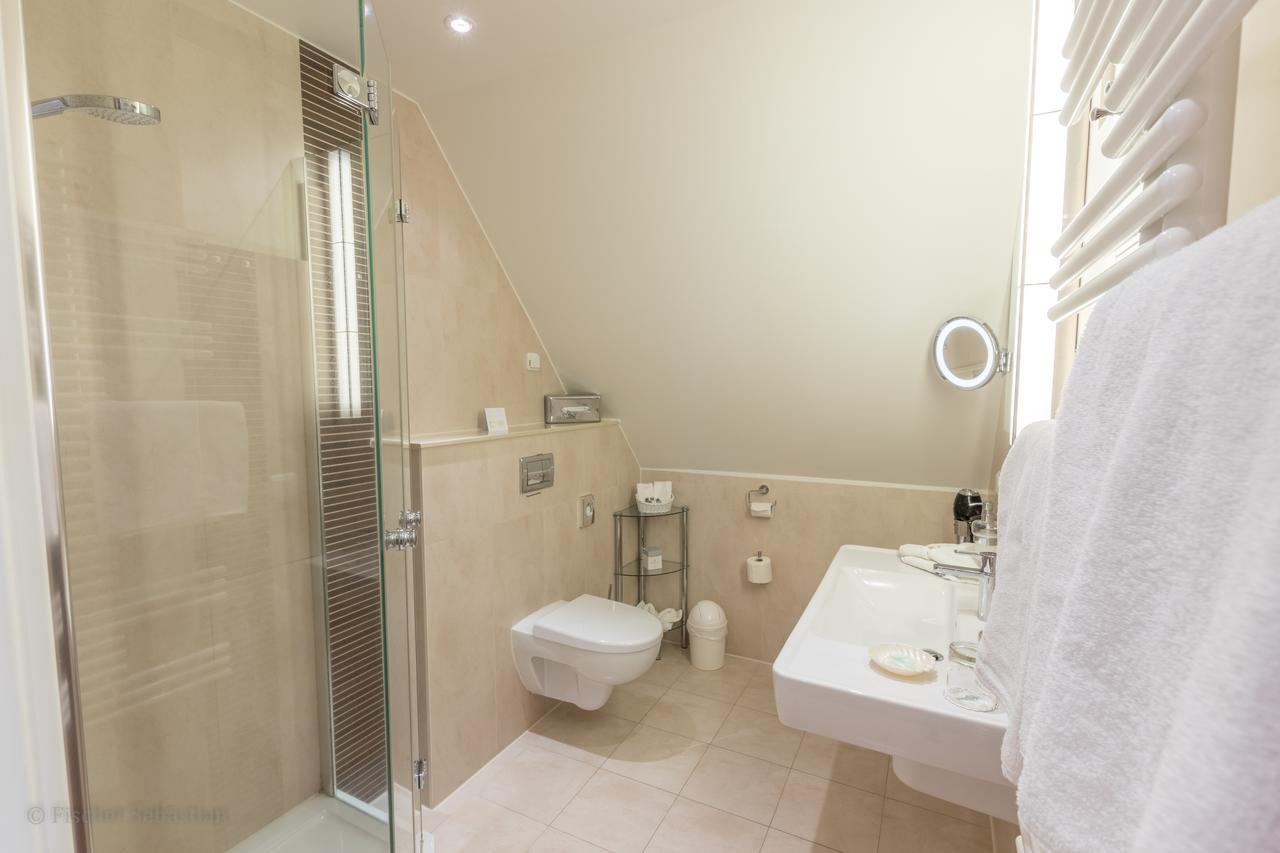 Romantik Hotel Namenlos Ahrenshoop Ngoại thất bức ảnh